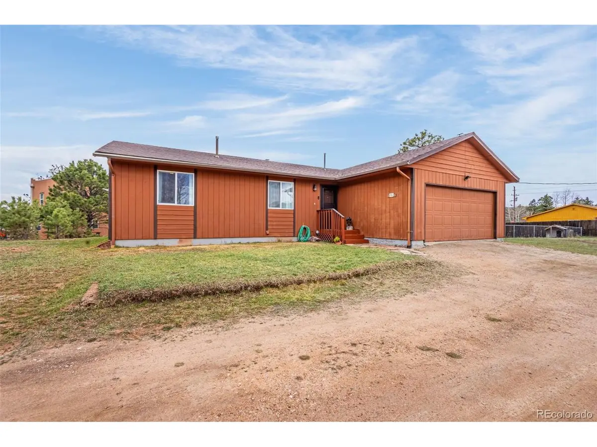 920 Forest Edge Rd, Woodland Park, CO 80863 - Image #1