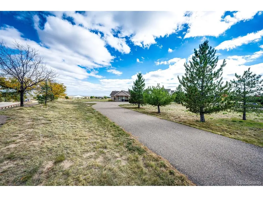 640 Green Gables Way, Bennett, CO 80102 - #3