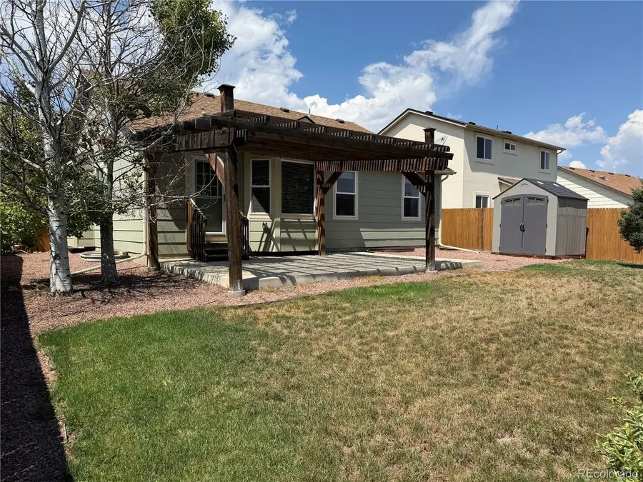 7425 Twin Valley Ter, Colorado Springs, CO 80925 - #3