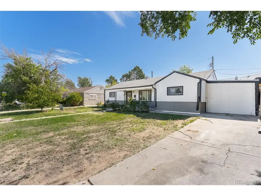 708 Zion St, Aurora, CO 80011 - #3