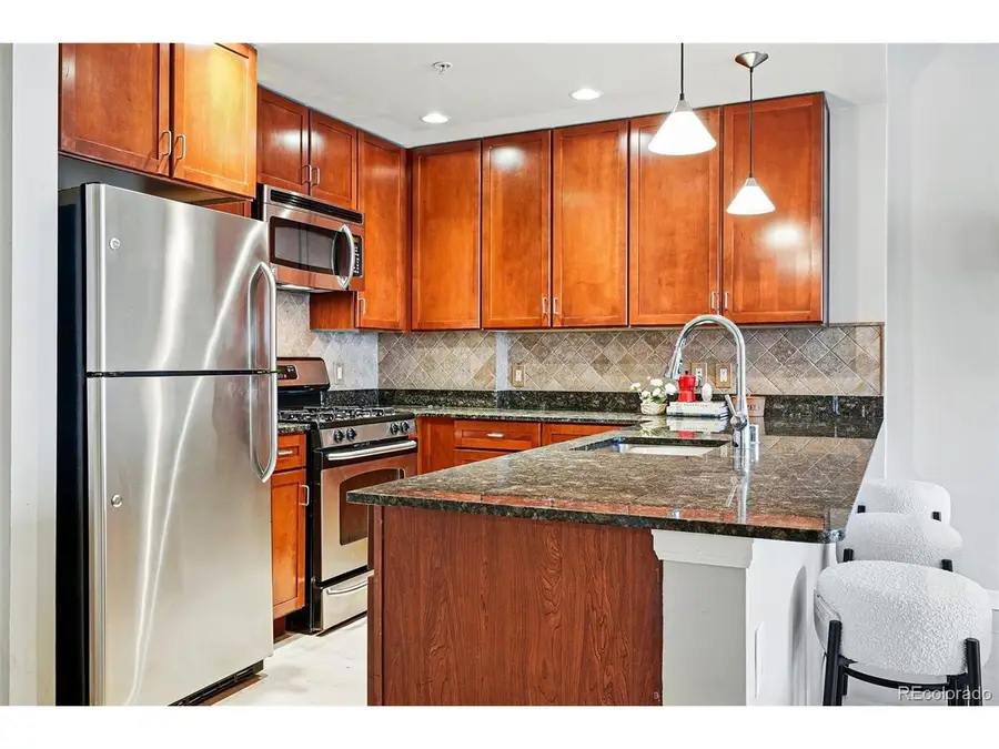 1975 N Grant St #810, Denver, CO 80203 - #3