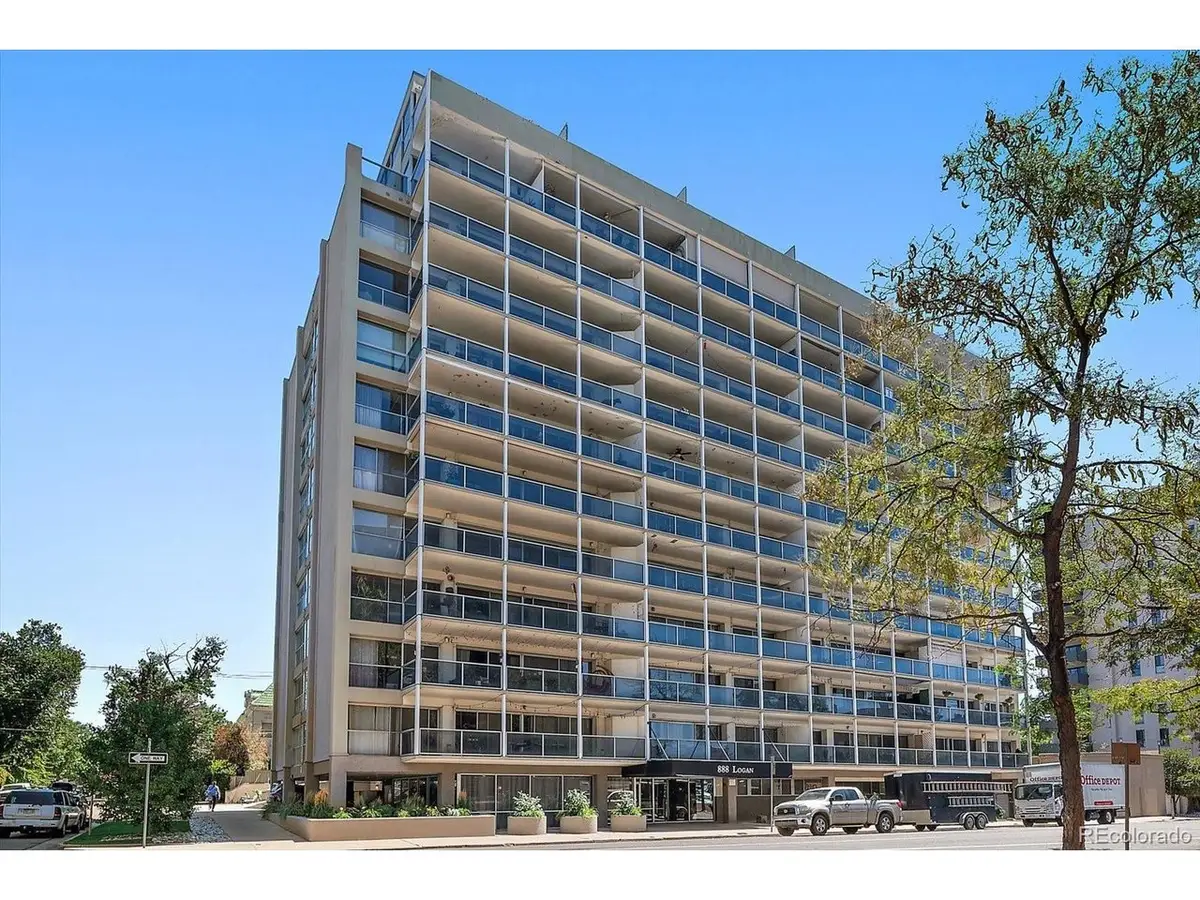 888 N Logan St #4F, Denver, CO 80203 - Image #1
