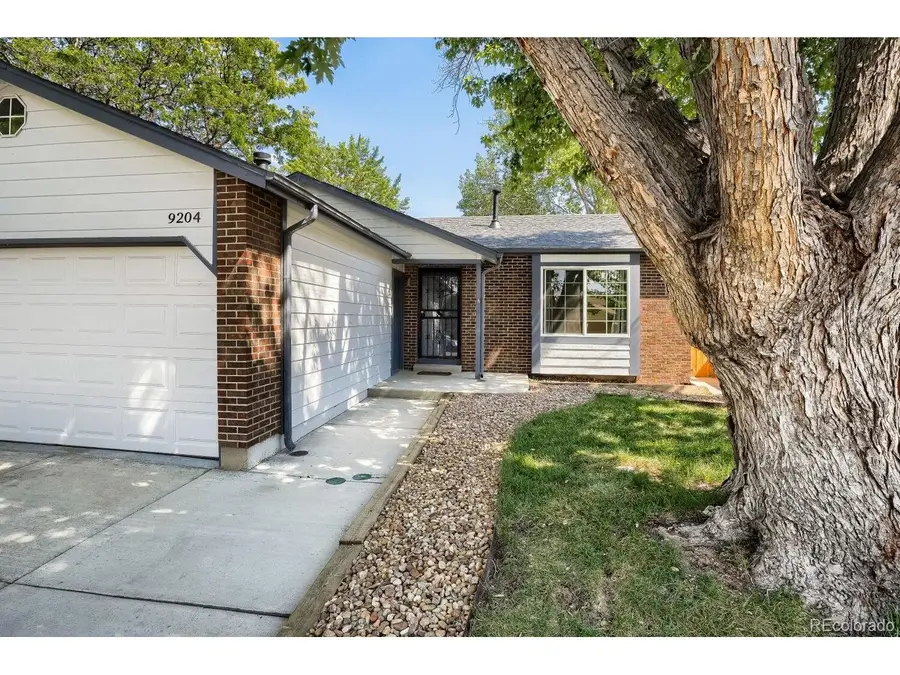 9204 W 94th Ave, Broomfield, CO 80021 - #2