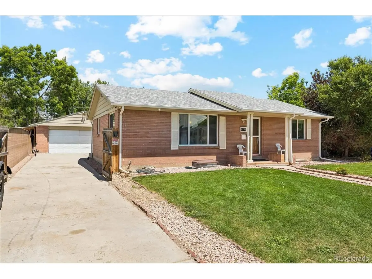 6759 W Louisiana Pl, Lakewood, CO 80232 - #1