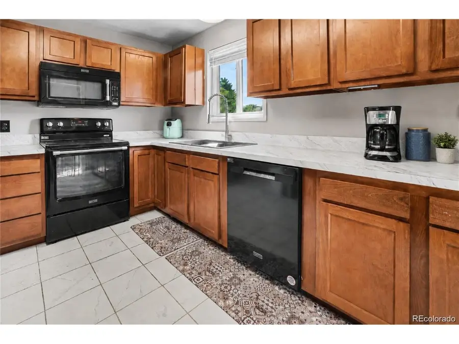 1092 S Iris St, Lakewood, CO 80226 - #3