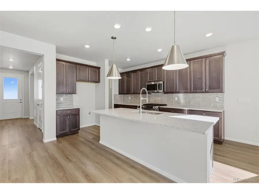 15277 Poplar St, Thornton, CO 80602 - #3