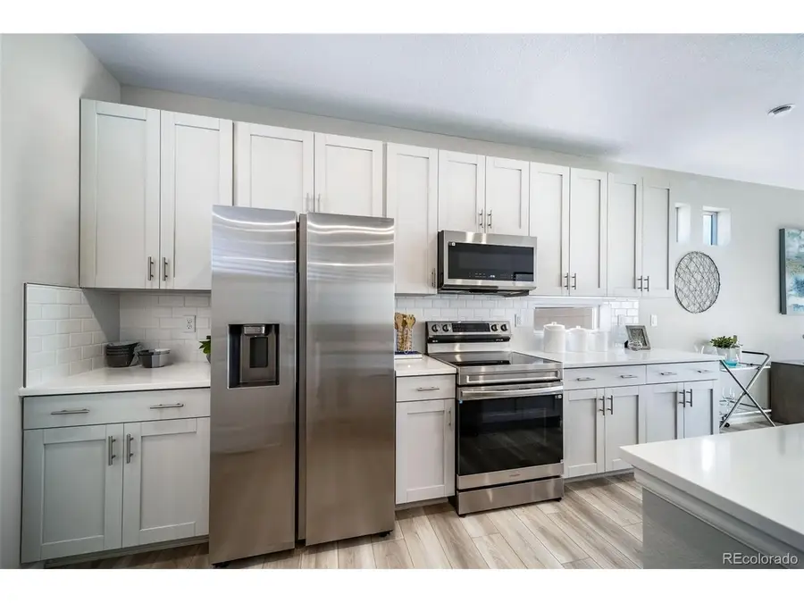 10052 Salem Ct, Commerce City, CO 80022 - #3