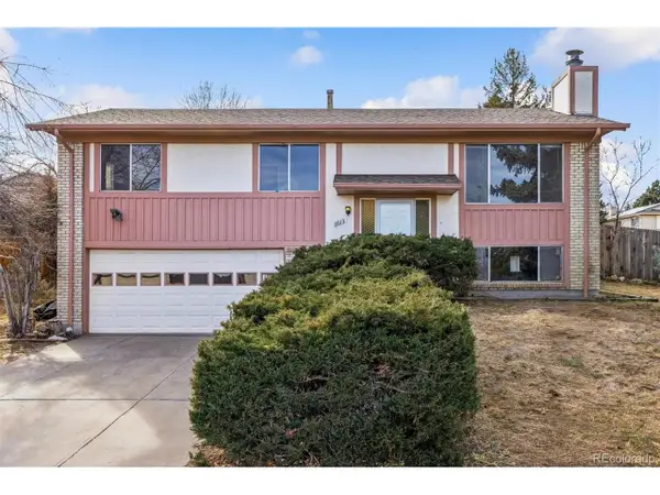 2013 S Yank Way, Lakewood, CO 80228