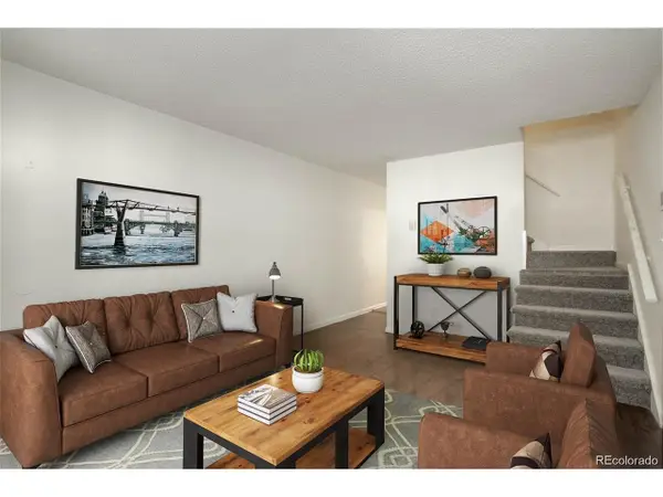 1638 Chester St, Aurora, CO 80010