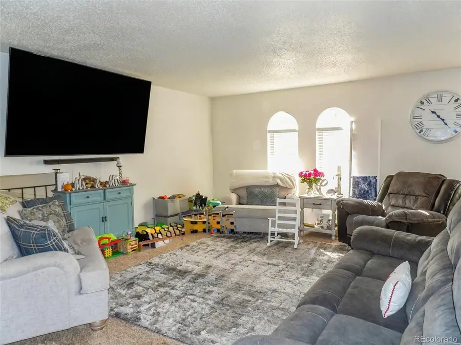 13 Remington Ct, Pueblo, CO 81008 - #3