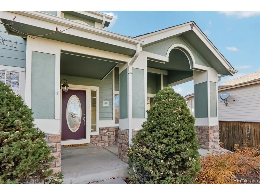 1737 Alpine St, Longmont, CO 80504 - Image #2