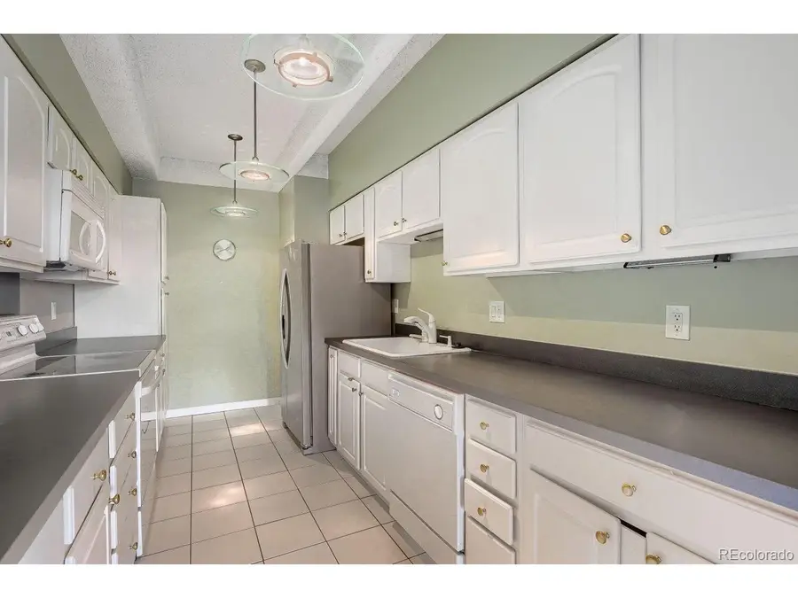 7877 E Mississippi Ave #706, Denver, CO 80247 - #3