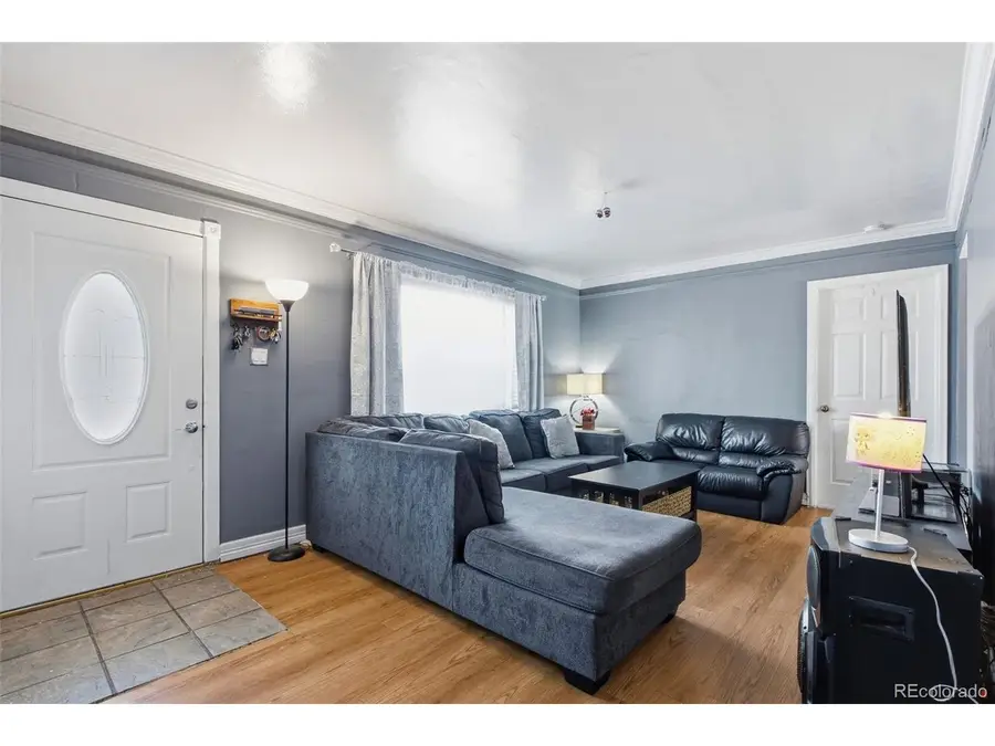 871 Victor St, Aurora, CO 80011 - #3