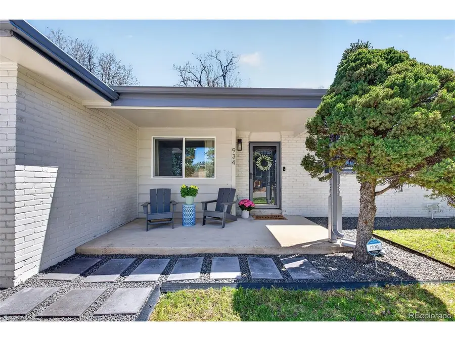 934 S Macon St, Aurora, CO 80012 - #2