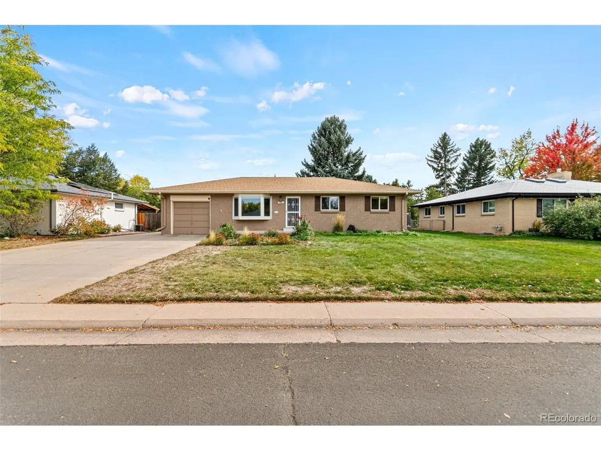 598 W Valleyview Ave, Littleton, CO 80120 - #1