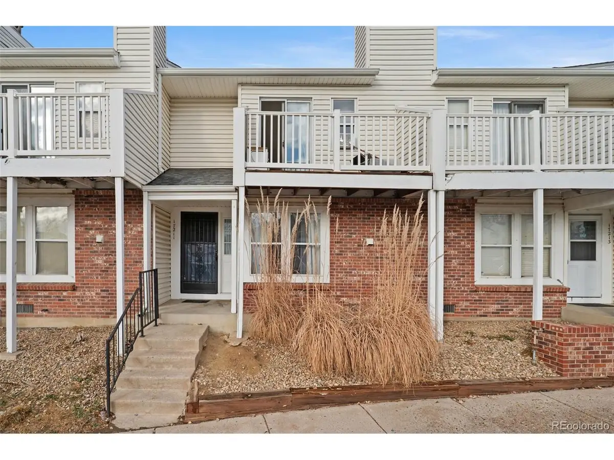 17211 E Ford Dr, Aurora, CO 80017 - Image #1