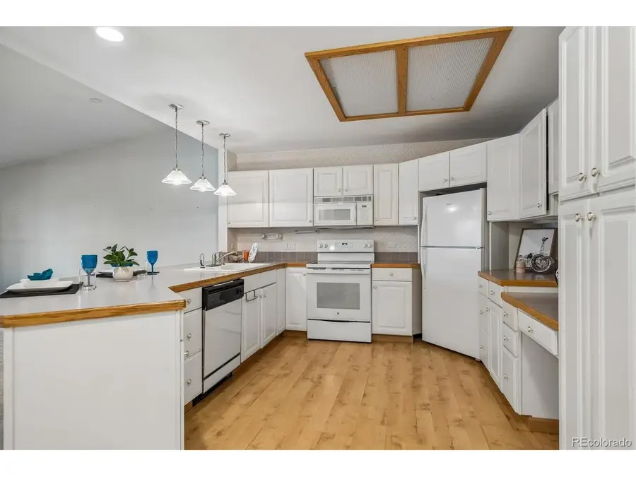 650 S Clinton St #5D, Denver, CO 80247 - #3