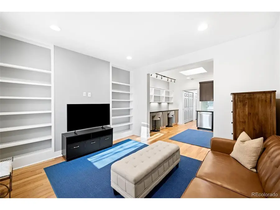 3059 Curtis St, Denver, CO 80205 - Image #3