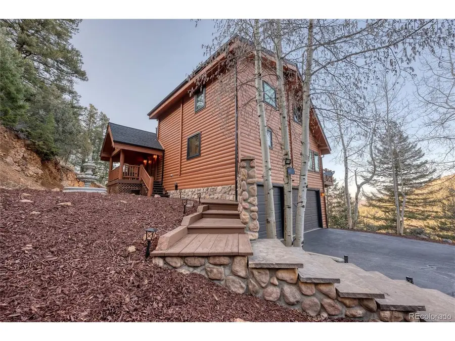 1055 Saddleback Dr, Evergreen, CO 80439 - #2