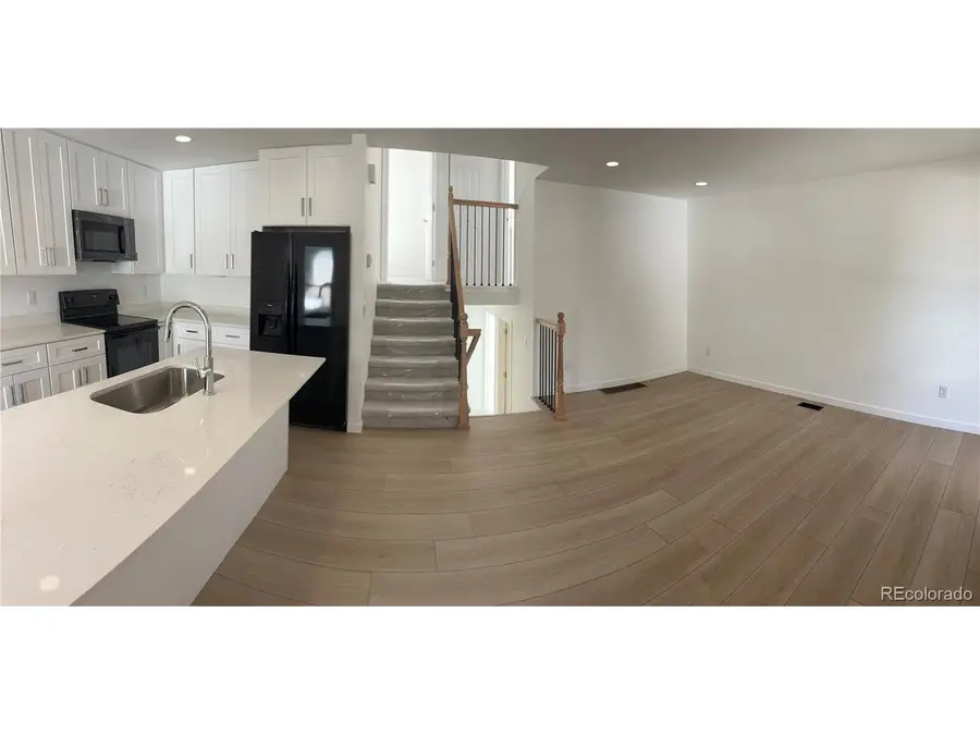 1985 Cathay St, Aurora, CO 80011 - #3