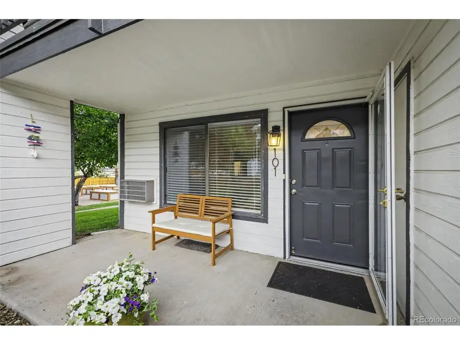 532 Oakwood Dr #D101, Castle Rock, CO 80104 - #3