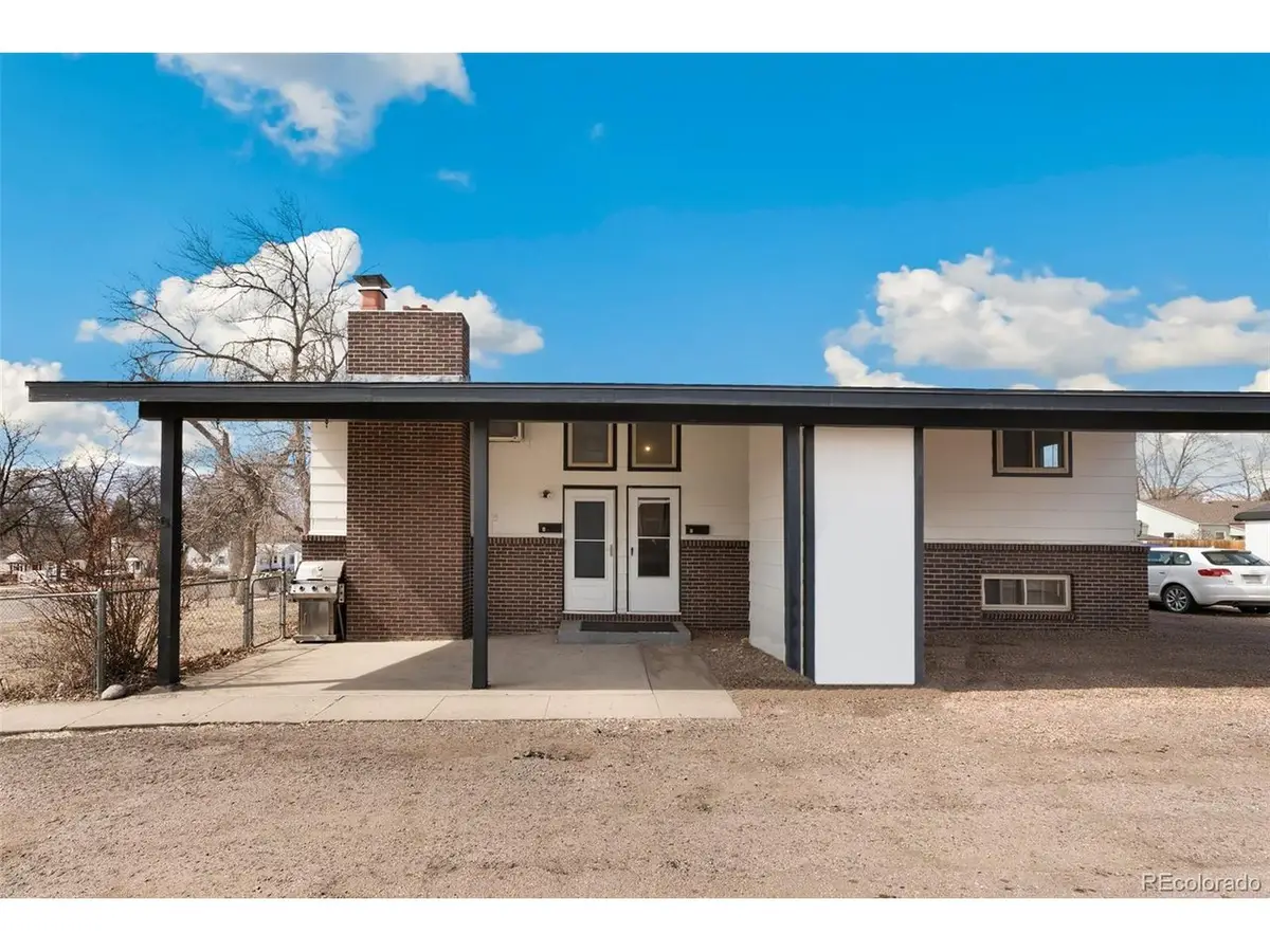 1512 E Monument St, Colorado Springs, CO 80909 - #1