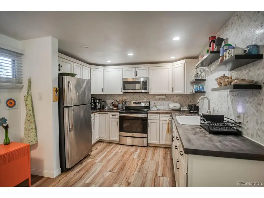 1842 Canyon Blvd #105, Boulder, CO 80302 - Image #2