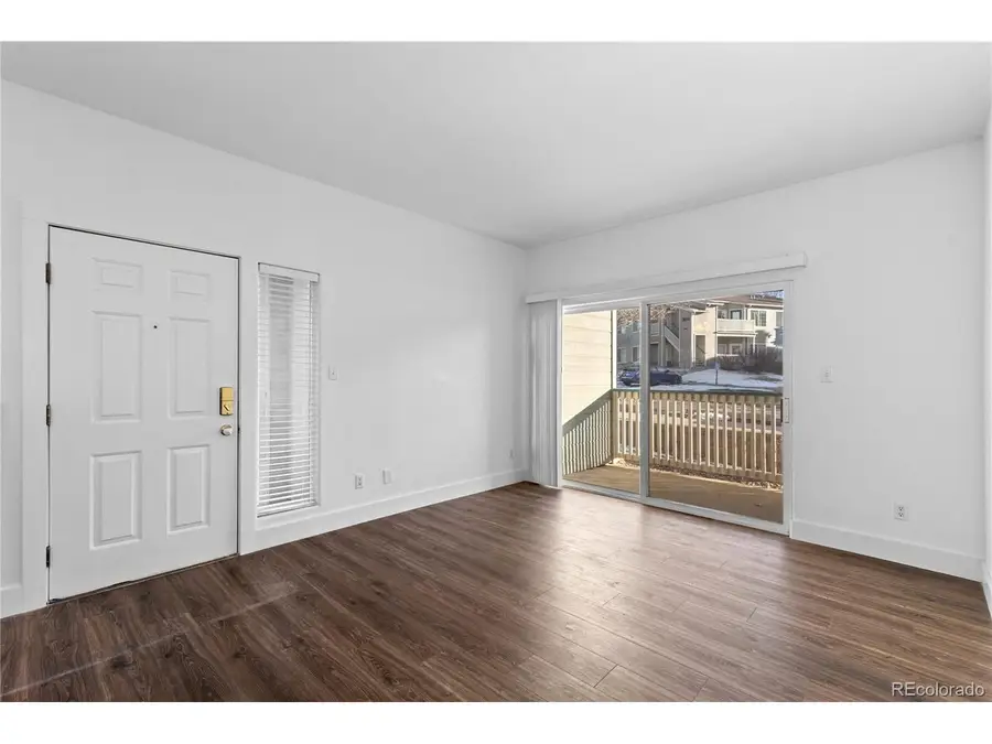 3855 Canyon Ranch Road Rd #104, Highlands Ranch, CO 80126 - Image #3