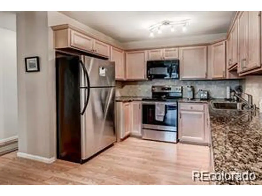 705 S Clinton St #9B, Denver, CO 80247 - Image #2