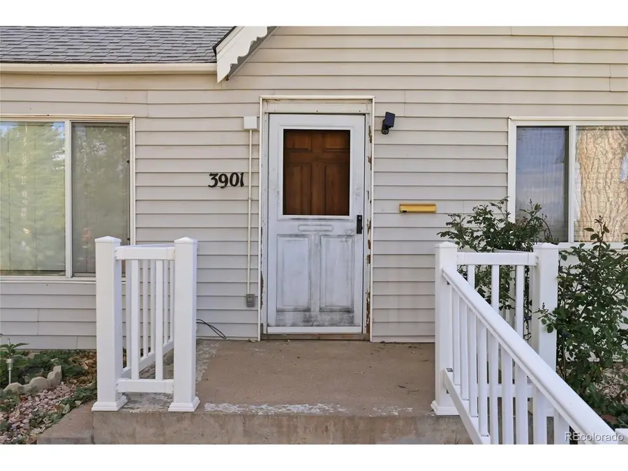 3901 S Washington St, Englewood, CO 80113 - #2