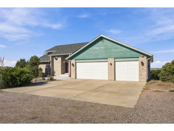 15175 Almstead St, Hudson, CO 80642