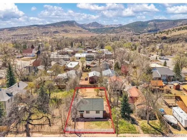 421 Stickney Ave, Lyons, CO 80540