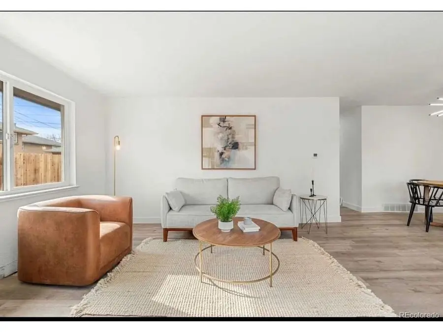 3313 Jasmine St, Denver, CO 80207 - #3