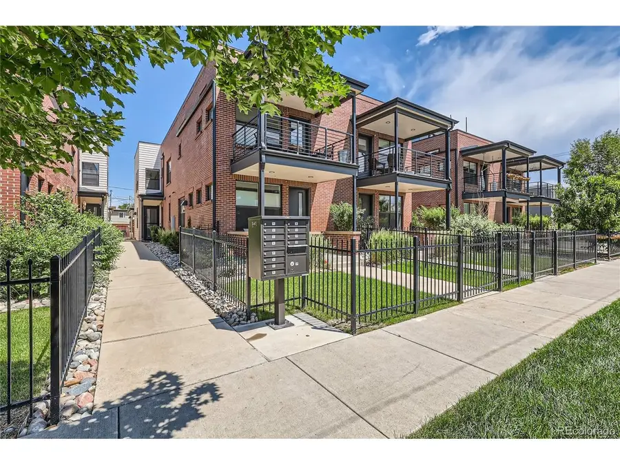 1424 Knox Ct, Denver, CO 80204 - Image #3