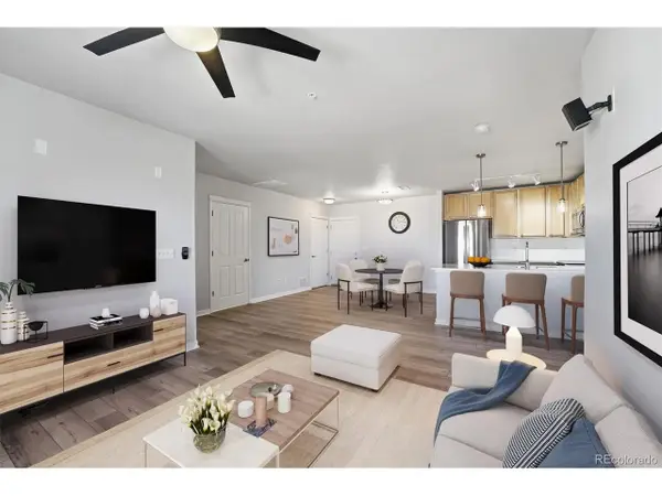 1162 Rockhurst Dr #302, Highlands Ranch, CO 80129