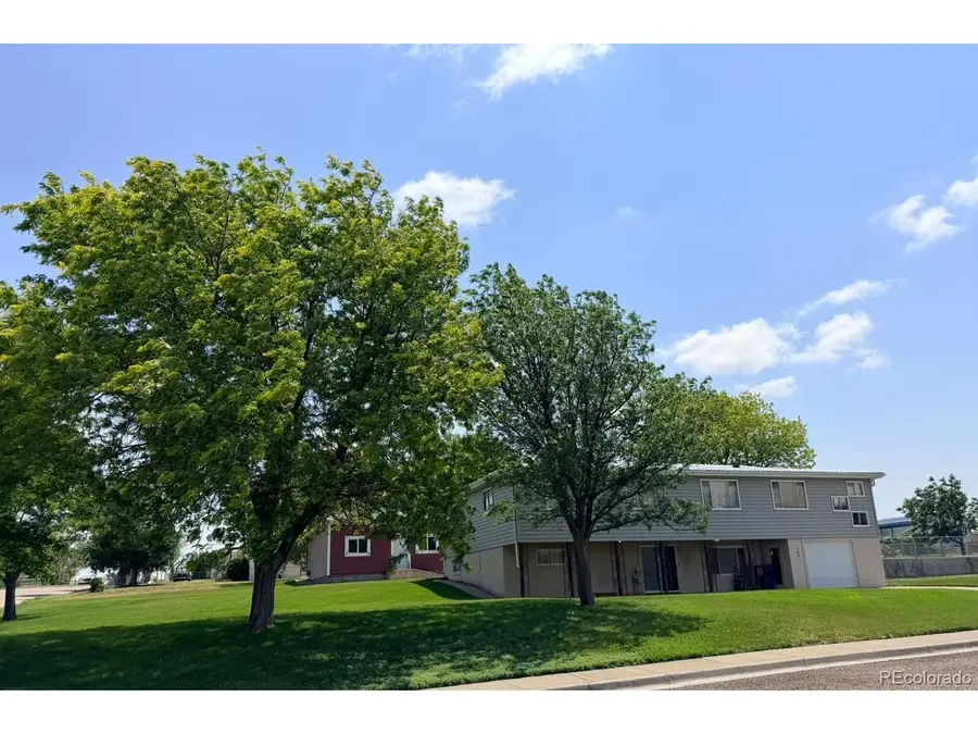 166 3rd Ave, Deer Trail, CO 80105 - #2