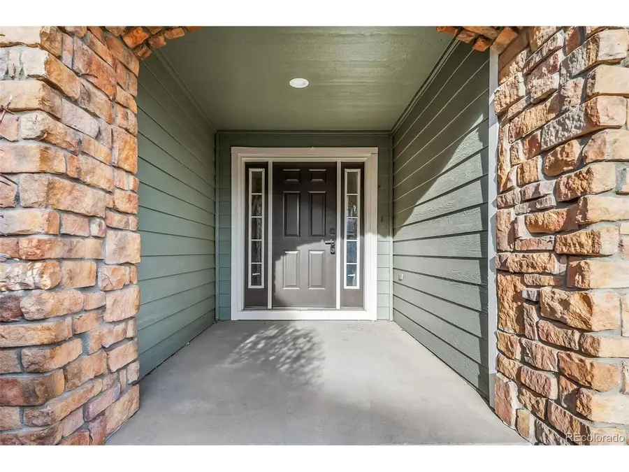 2714 W Greens Ln, Littleton, CO 80123 - Image #3