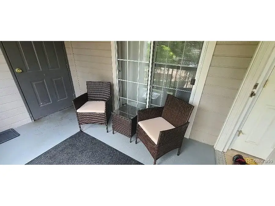9110 E Arbor Cir #H, Englewood, CO 80111 - #3