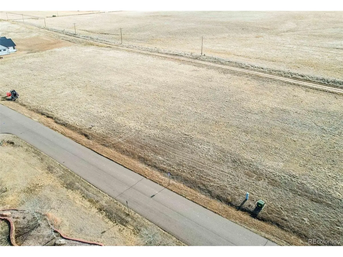 49920 Antelope E Dr, Bennett, CO 80102 - Image #1