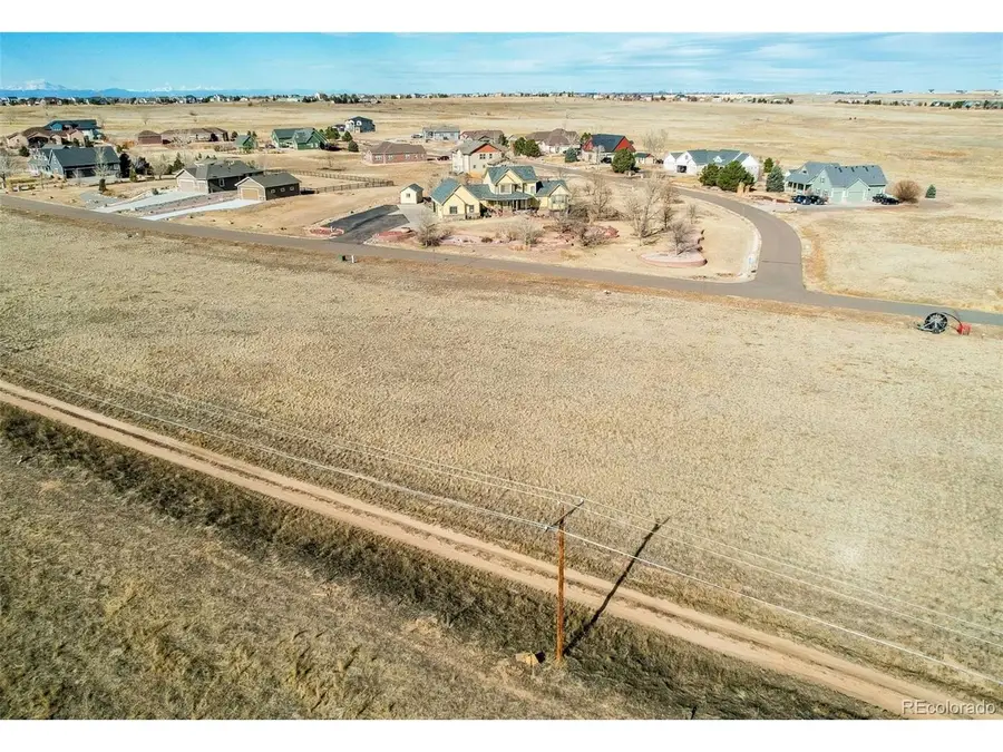 49920 Antelope E Dr, Bennett, CO 80102 - Image #2