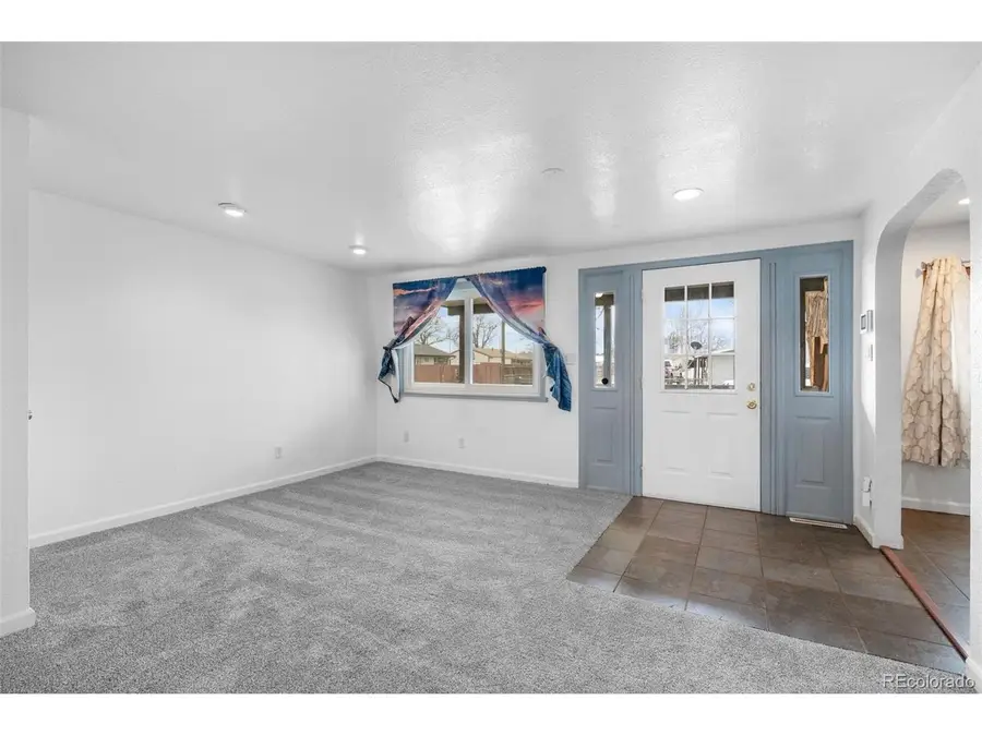 6540 Poplar St, Commerce City, CO 80022 - #2