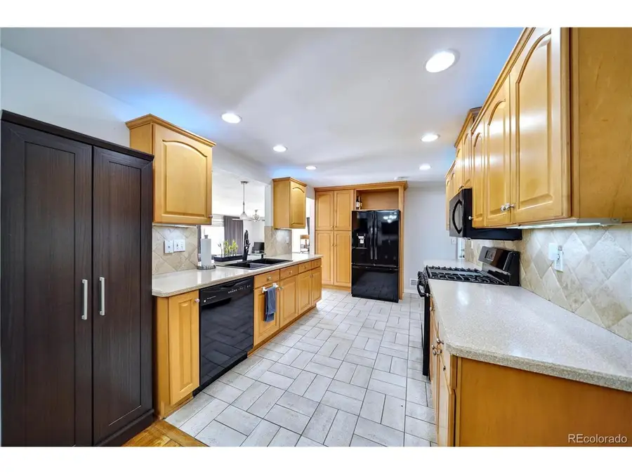 6616 S Lincoln St, Centennial, CO 80121 - #3