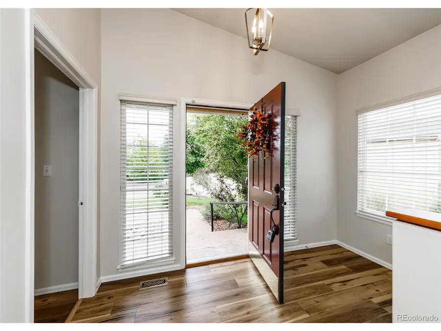 9506 Hollydale Ct, Colorado Springs, CO 80920 - #3