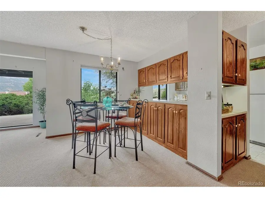 1146 Fontmore Rd #A, Colorado Springs, CO 80904 - Image #3