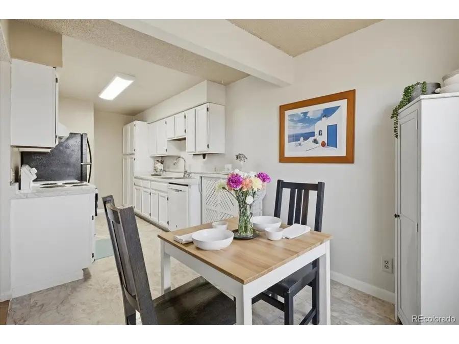 3121 S Tamarac Dr #302H, Denver, CO 80231 - Image #3