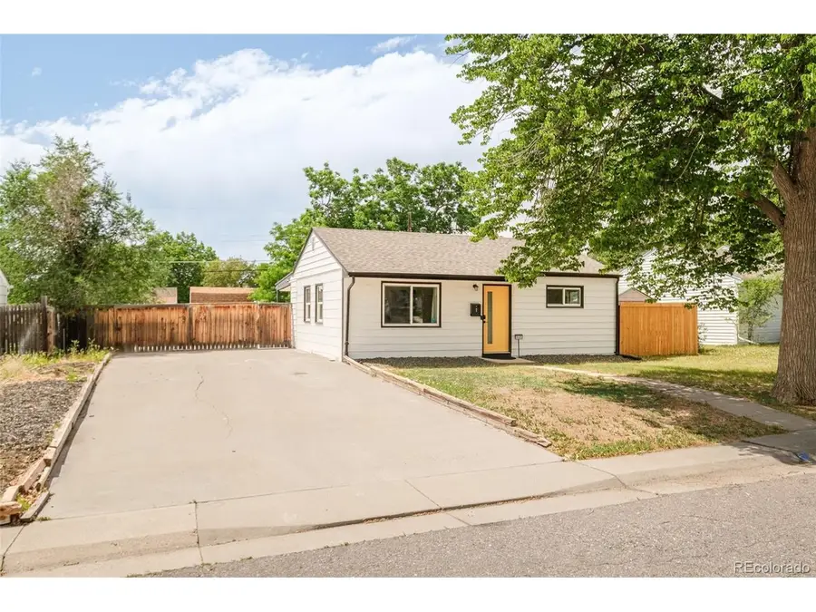 965 Lima St, Aurora, CO 80010 - #2