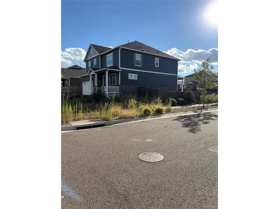49 N Waterloo St, Aurora, CO 80018 - #2