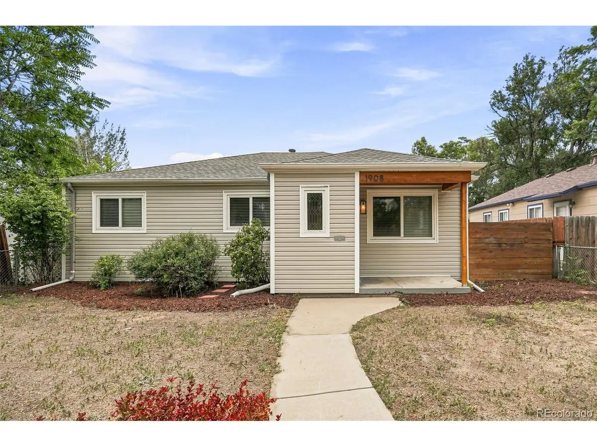 1908 Akron St, Aurora, CO 80010 - #1