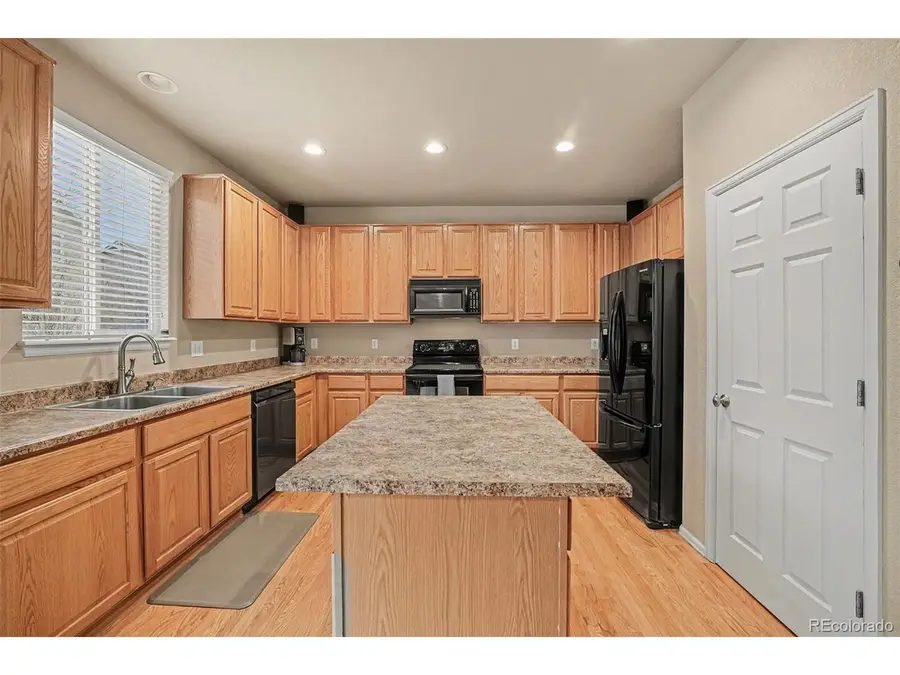 10939 Moline St, Commerce City, CO 80640 - Image #3