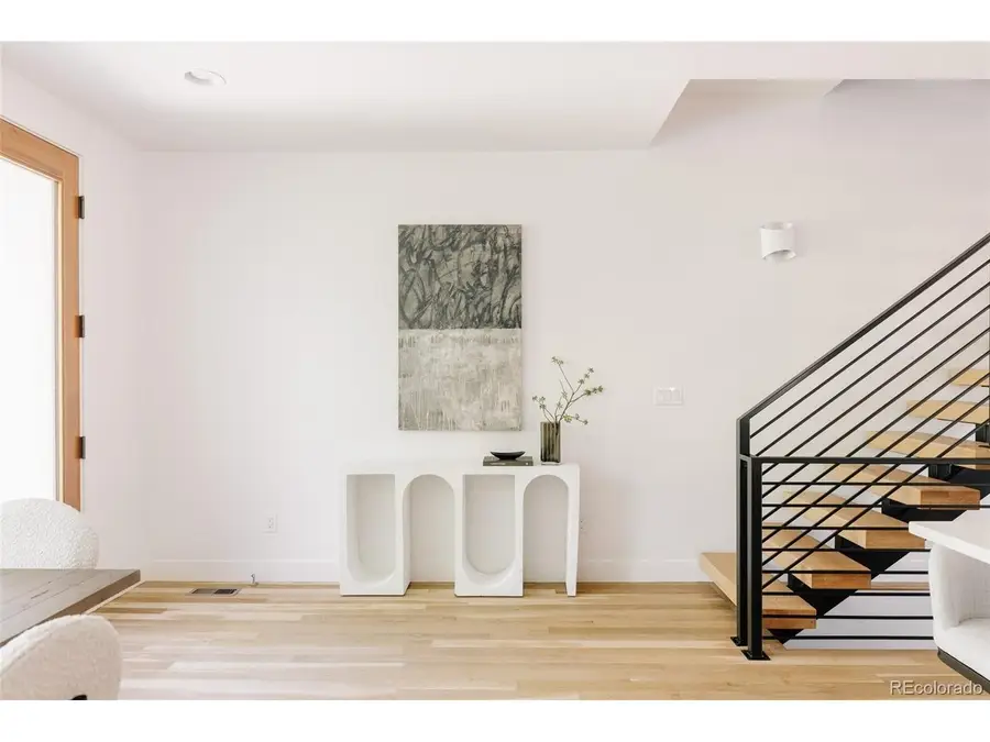 845 S Logan St, Denver, CO 80209 - #3